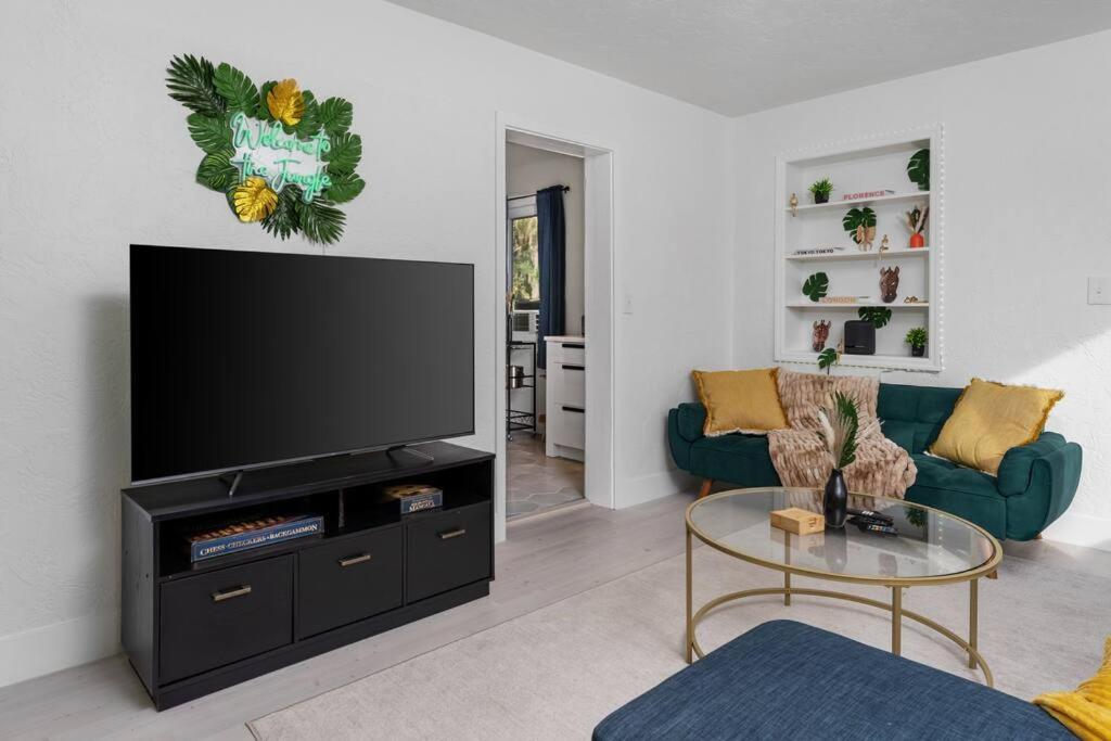 Smart Bungalow: 10-Min To Uf, Central Location Gainesville Eksteriør bilde